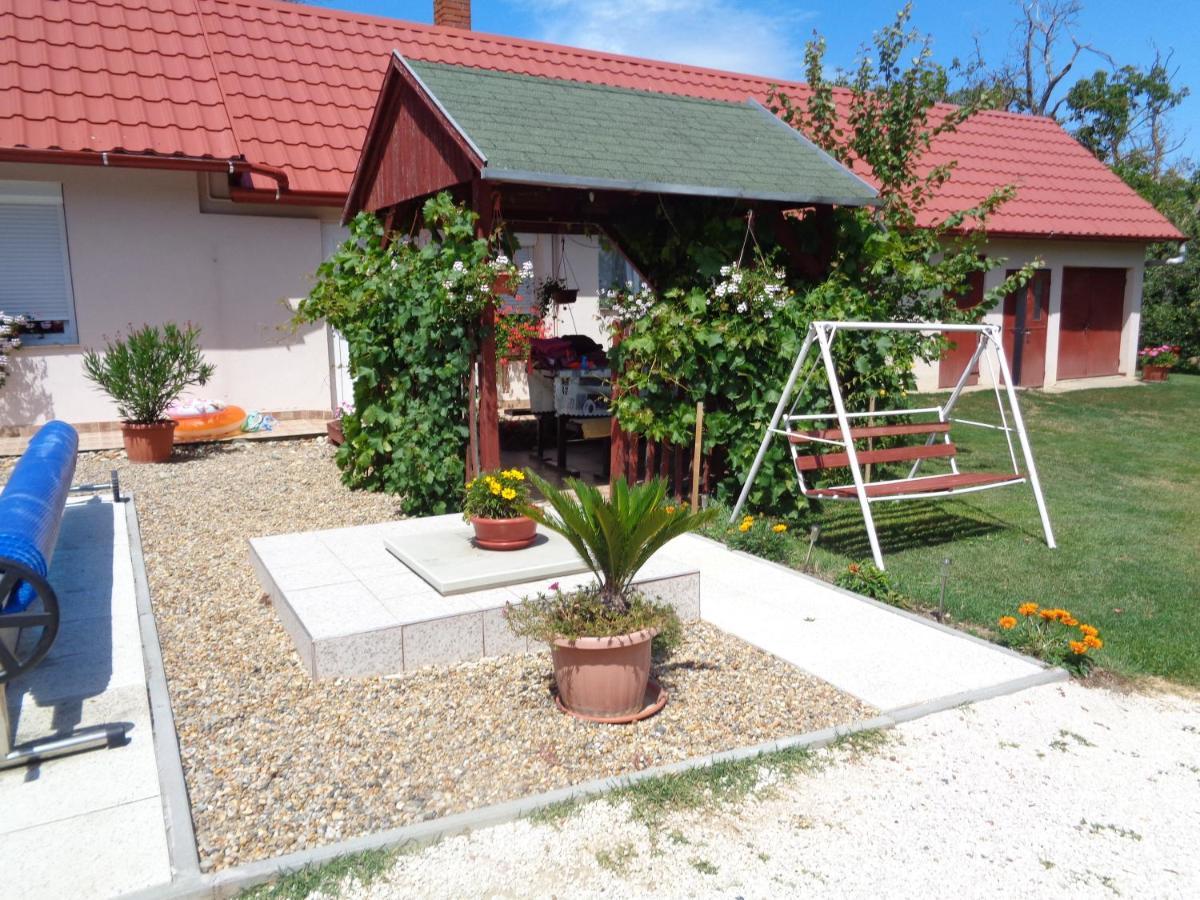 Apartman Irénke *